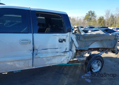 2003 Chevrolet Silverado 1500Hd Lt из США, поврежденный, VIN 1GCGK13UX3F178108